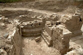 Picture of the Punt Archeological Excavation Mission, showing what is possibly an old observation tower.