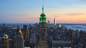 Midtown Pohjoinen with view of the Empire Star Building.jpg